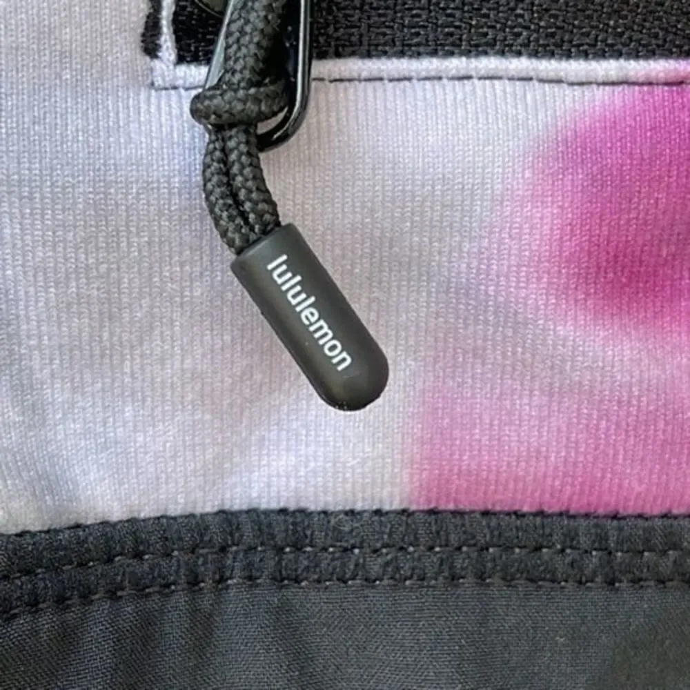 RARE Lululemon Speed Skirt Unicorn Tears/Black Size 4